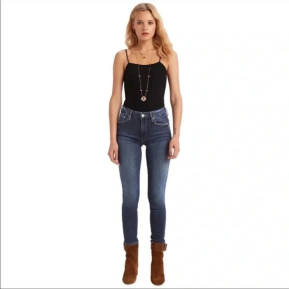 Mother the looker crop in on the edge skinny denim - Picture 2 of 16